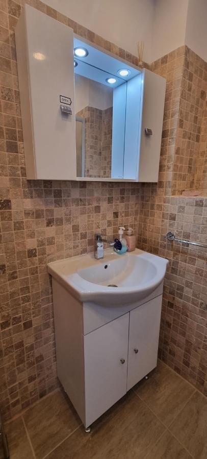 Alt Studio Appartement Boekarest Buitenkant foto