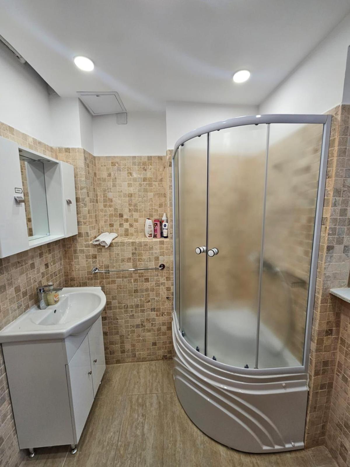 Alt Studio Appartement Boekarest Buitenkant foto